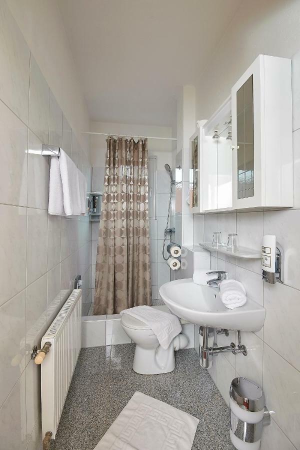 Pension Haus Aschgan Филлах Экстерьер фото